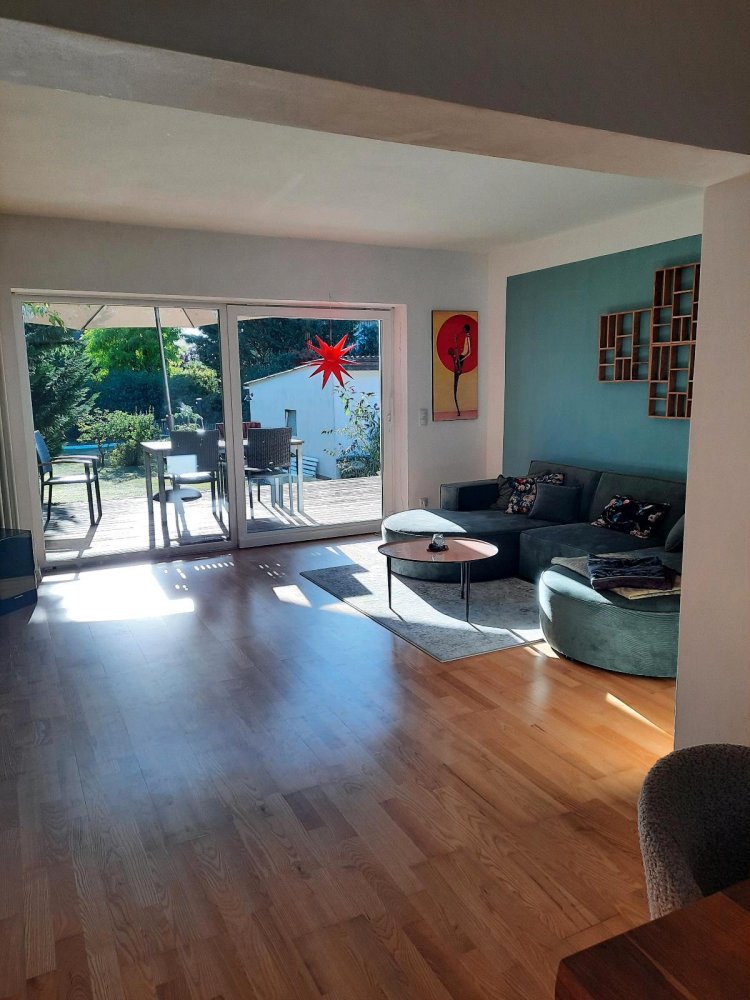 Дом с 4 спальнями в Вольфсбург, Германия № 337991