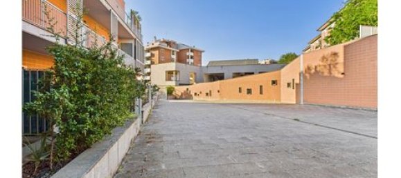 3 rooms Apartment in Rome, Italy No. 308507 14