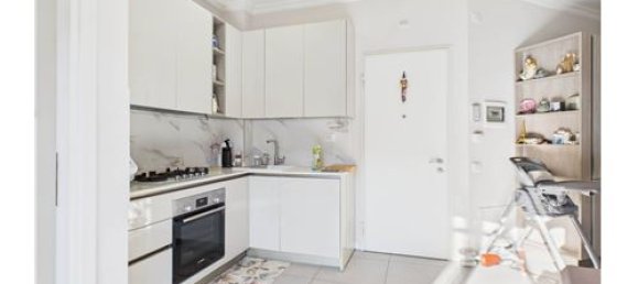 3 rooms Apartment in Rome, Italy No. 308507 2