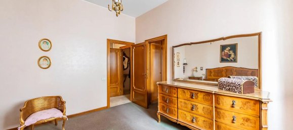 Apartamento de 5 divisões em Seregno, Italy N.º 8656 25