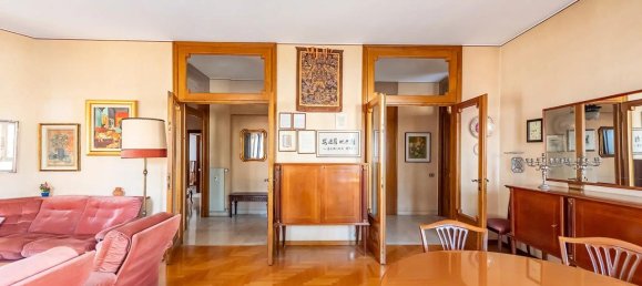 Apartamento de 5 divisões em Seregno, Italy N.º 8656 4