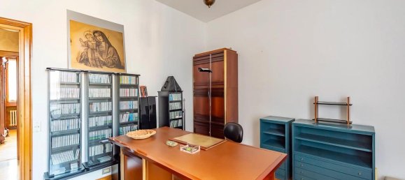 Apartamento de 5 divisões em Seregno, Italy N.º 8656 22