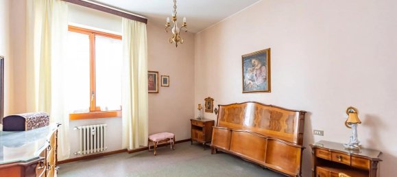 Apartamento de 5 divisões em Seregno, Italy N.º 8656 24
