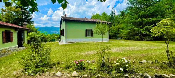 5 rooms Villa in Corte Brugnatella, Italy No. 269729 8