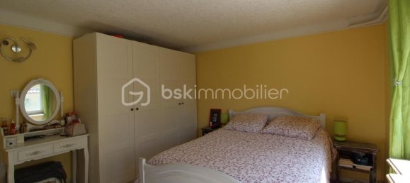 Casa de 4 dormitorios en Brie-Comte-Robert, France No. 325445 7