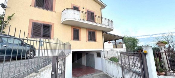 6غرفة منزل ذو طابقين في Vasto, Italy رقم 24552 20