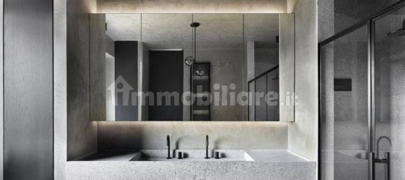 2 bedrooms Apartment in Legnano, Italy No. 314631 2