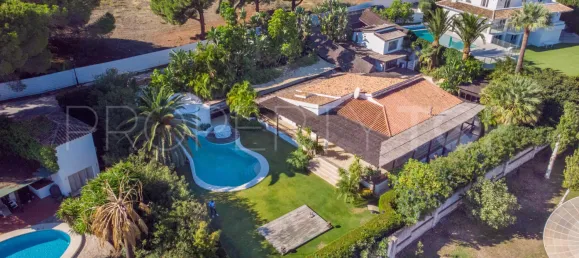 4 bedrooms Villa in Marbella, Spain No. 187720 17