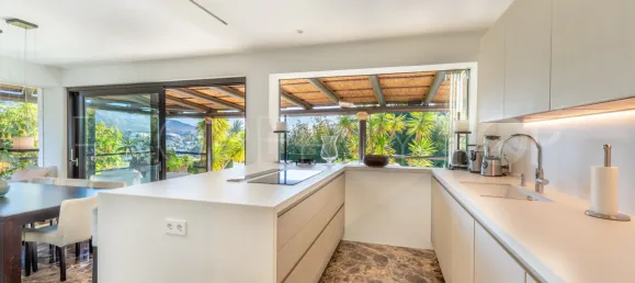 4 bedrooms Villa in Marbella, Spain No. 187720 37