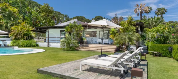 4 bedrooms Villa in Marbella, Spain No. 187720 8