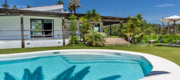 4 bedrooms Villa in Marbella, Spain No. 187720 7