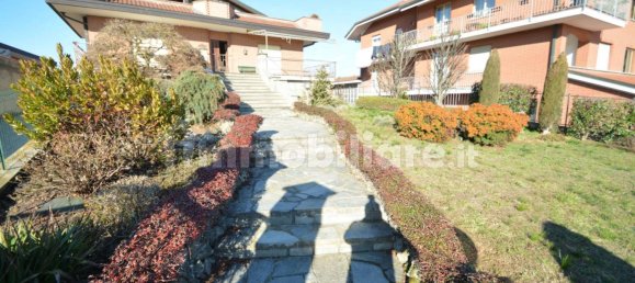 Villa de 5 dormitorios en Castelnuovo Don Bosco, Italy No. 158573 3