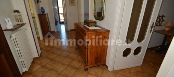 Villa de 5 dormitorios en Castelnuovo Don Bosco, Italy No. 158573 17