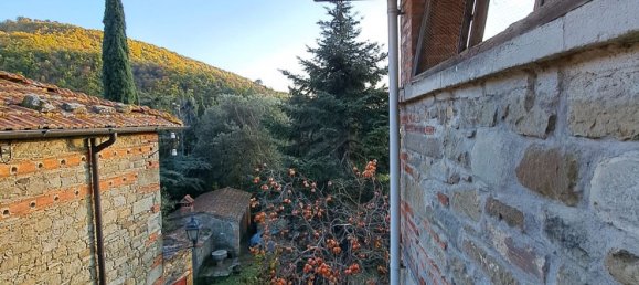 Дом с 9 комнатами в Кастильон Фибокки, Италия № 111411 31