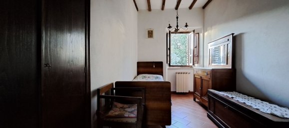 Дом с 9 комнатами в Кастильон Фибокки, Италия № 111411 15