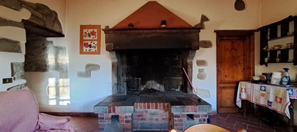 Дом с 9 комнатами в Кастильон Фибокки, Италия № 111411 5