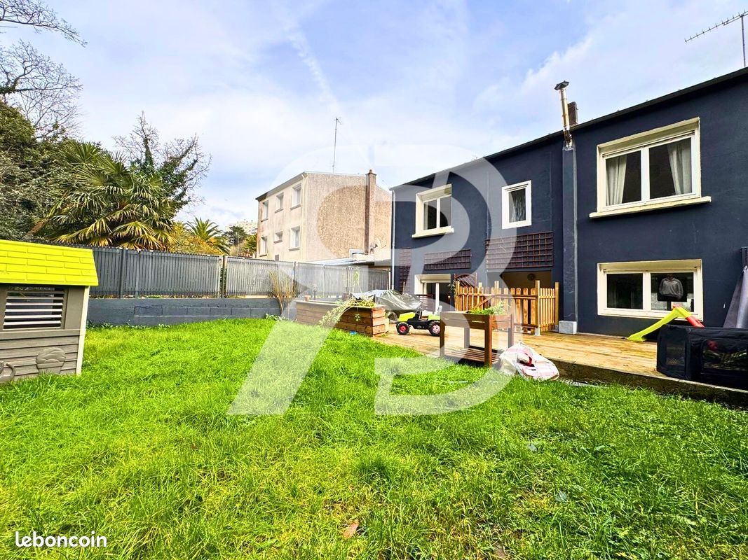 3 Schlafzimmer Haus in Brest, France, Nr. 274401