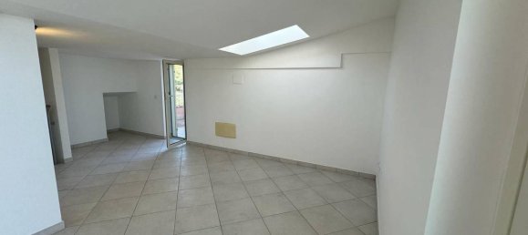 Apartamento de 2 habitaciónes en Civitavecchia, Italy No. 169173 5
