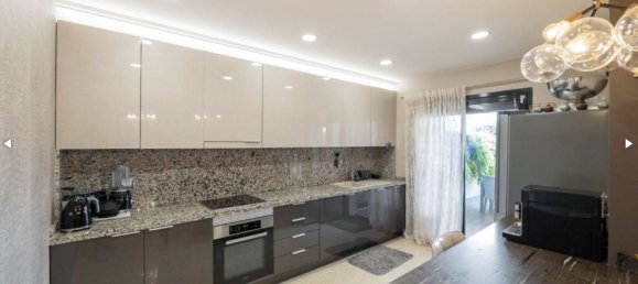 5 bedrooms Apartment in Benahavis, Spain No. 144850 10