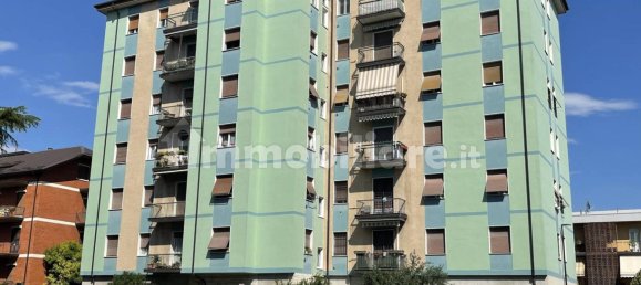 Apartamento de 2 dormitorios en Brescia, Italy No. 261020 30
