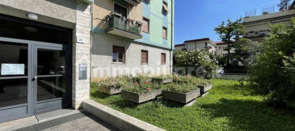 Apartamento de 2 dormitorios en Brescia, Italy No. 261020 27