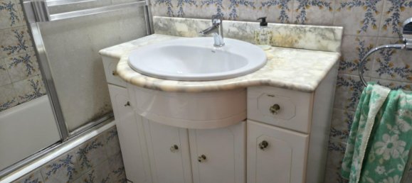 Apartamento de 5 dormitorios en Sant Boi de Llobregat, Spain No. 171059 10