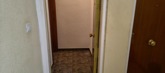 Apartamento de 5 dormitorios en Sant Boi de Llobregat, Spain No. 171059 18