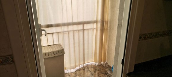 Apartamento de 5 dormitorios en Sant Boi de Llobregat, Spain No. 171059 8