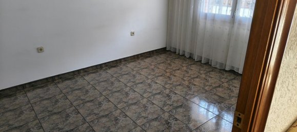 Apartamento de 5 dormitorios en Sant Boi de Llobregat, Spain No. 171059 11