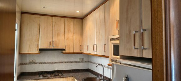 Apartamento de 5 dormitorios en Sant Boi de Llobregat, Spain No. 171059 7