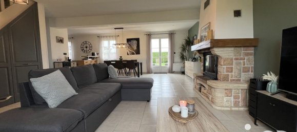 4 Schlafzimmer Haus in Serifontaine, France, Nr. 222584 2