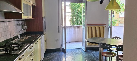 4 غرف نوم شقة في Saronno, Italy رقم 361258 24