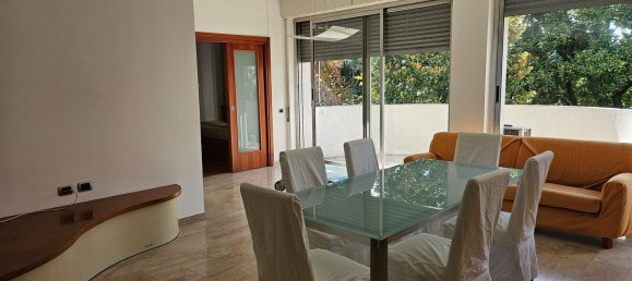 4 غرف نوم شقة في Saronno, Italy رقم 361258 2