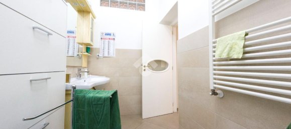 Квартира с 5 комнатами в Манфредония, Италия № 127671 20