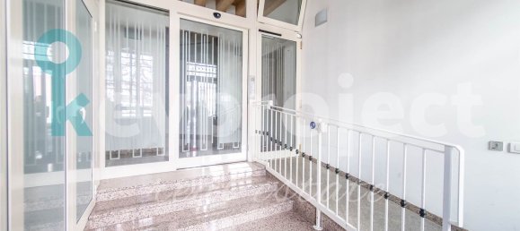 Квартира с 2 комнатами в Падуя, Италия № 120573 13