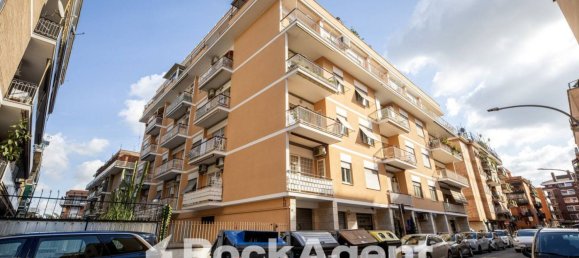 1 Schlafzimmer Wohnung in Rome, Italy, Nr. 198220 24