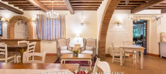 16 Schlafzimmer Villa in Castiglione del Lago, Italy, Nr. 68589 40