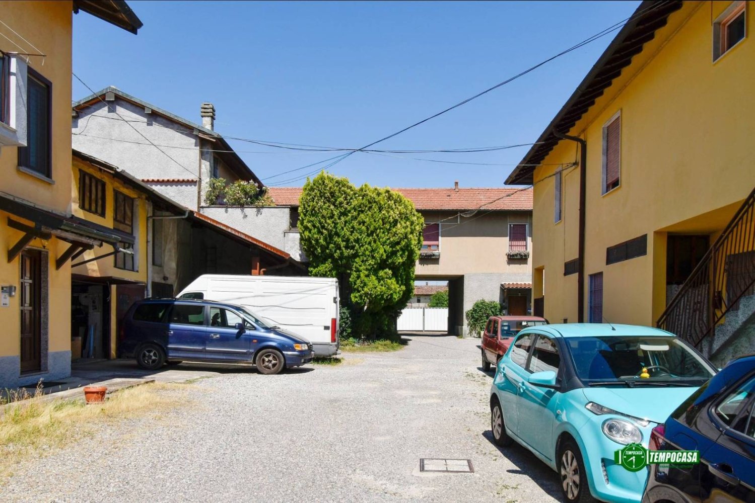 2 bedrooms Apartment in Vanzago, Italy No. 320588