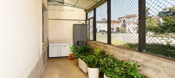2 bedrooms Apartment in Vanzago, Italy No. 320588 10