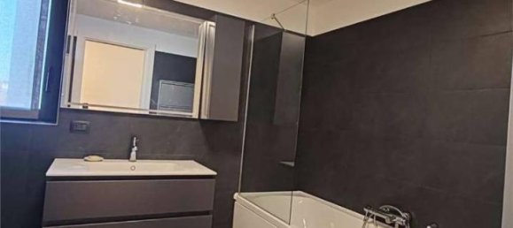 3-Zimmer Wohnung in Milan, Italy, Nr. 242691 9