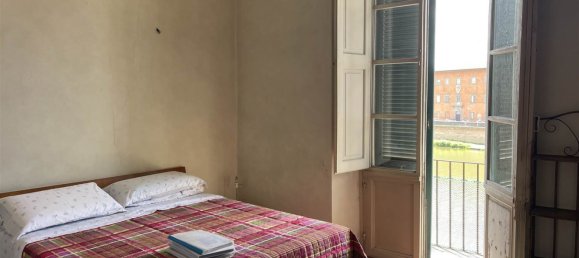 4 rooms Apartment in Pisa, Italy No. 283938 11