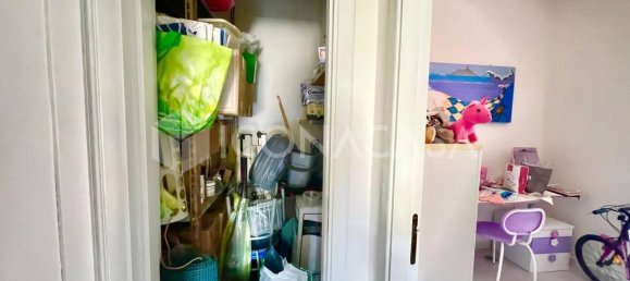 Apartamento de 2 dormitorios en Giugliano in Campania, Italy No. 265225 21