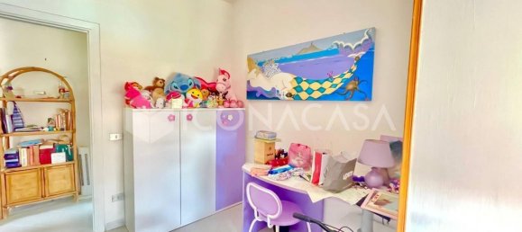 Apartamento de 2 dormitorios en Giugliano in Campania, Italy No. 265225 5