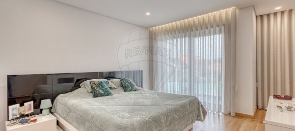 Casa de 3 dormitorios en Matosinhos, Portugal No. 23820 18