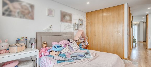 Casa de 3 dormitorios en Matosinhos, Portugal No. 23820 12