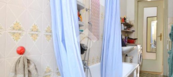 3غرفة شقة في Turin, Italy رقم 133576 37