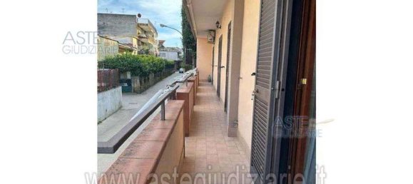 6غرفة منزل في Grumo Nevano, Italy رقم 13807 7