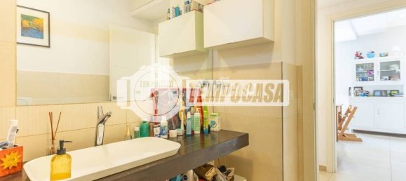 Apartamento de 4 divisões em Rome, Italy N.º 266233 13