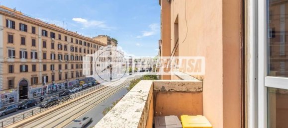 Apartamento de 4 divisões em Rome, Italy N.º 266233 27
