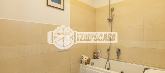 Apartamento de 4 divisões em Rome, Italy N.º 266233 34
